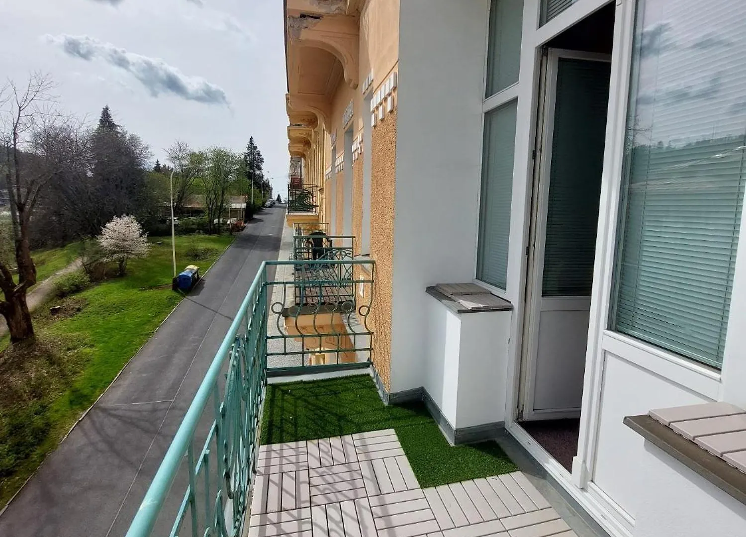 Balconies Above Colonnade Apartment Marianske Lazne 0*,
